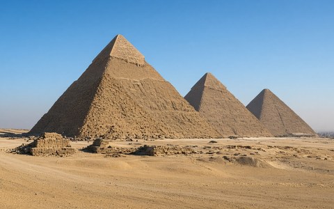 The pyramids at Giza under a clear sky